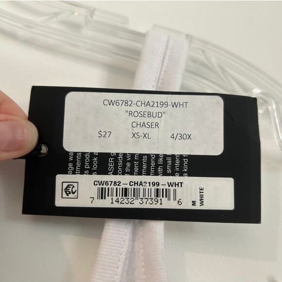 NWT Chaser Rosebud Tank Top – Rose Graphic w/ Front Tie – White, Women’s Medium - Picture 6 of 10